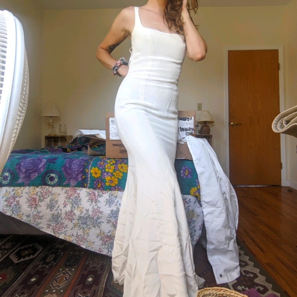 Floravere K. Hudson Wedding Dress Sample